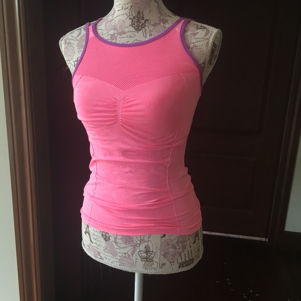 NWT Zella Strappy back tank, S